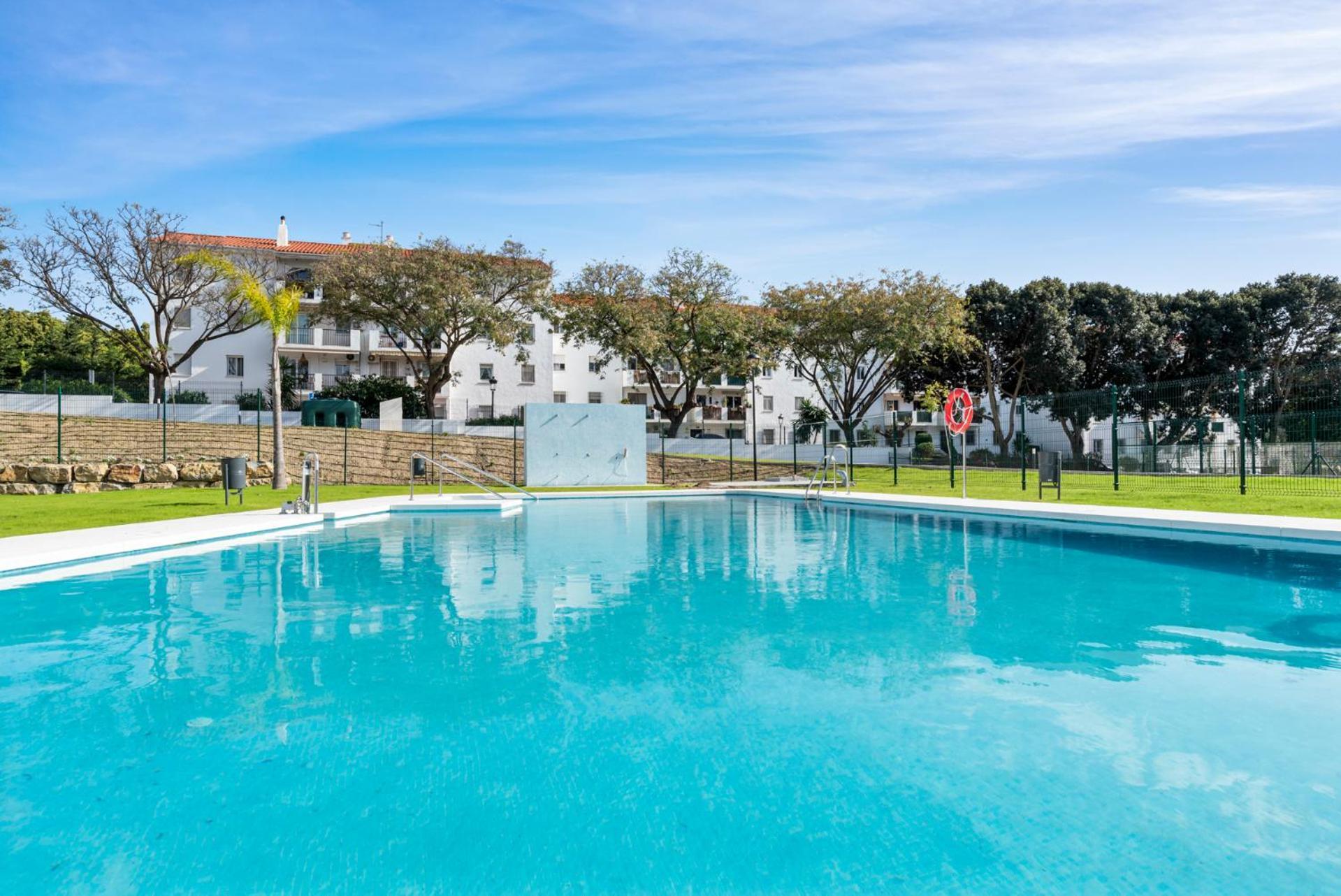 Floor Seaview Estepona
