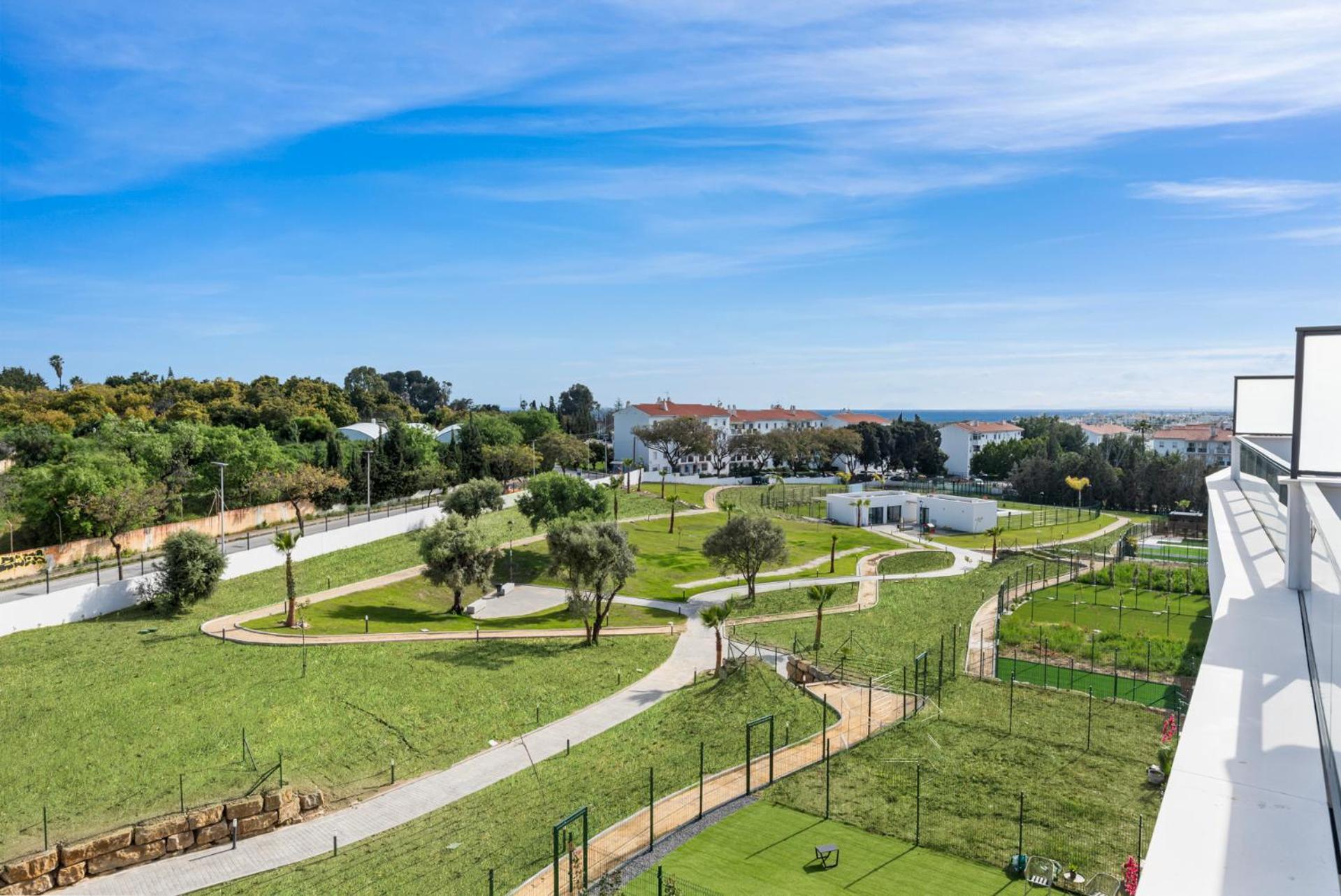 Floor Seaview Apartment Estepona