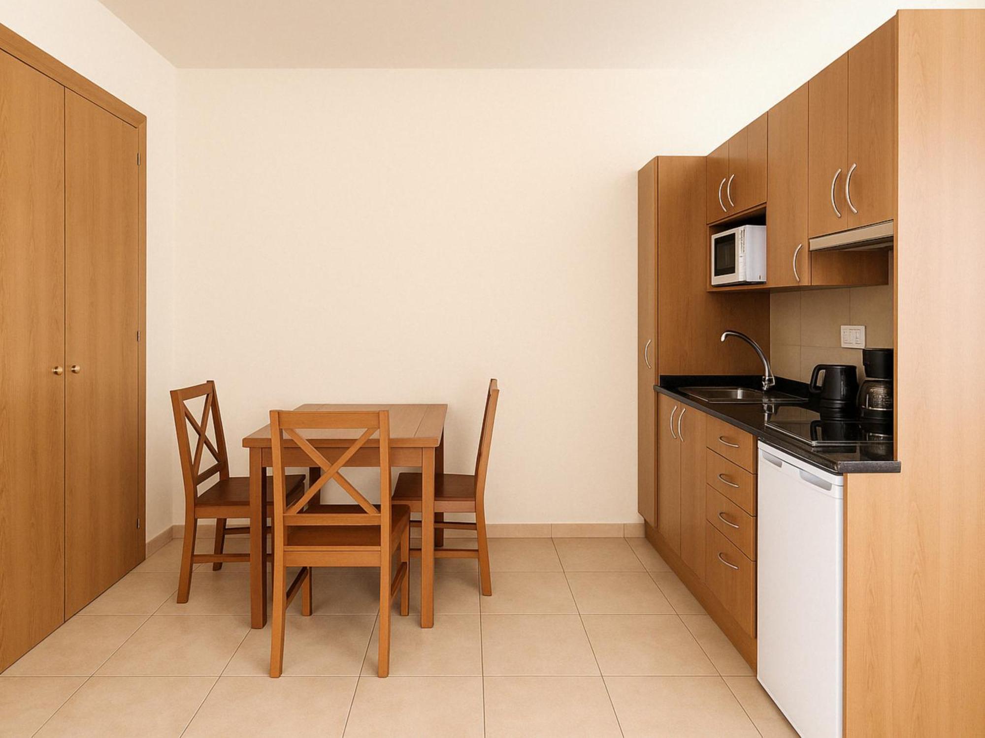 Sechi Marbella - Self Service, With Parking