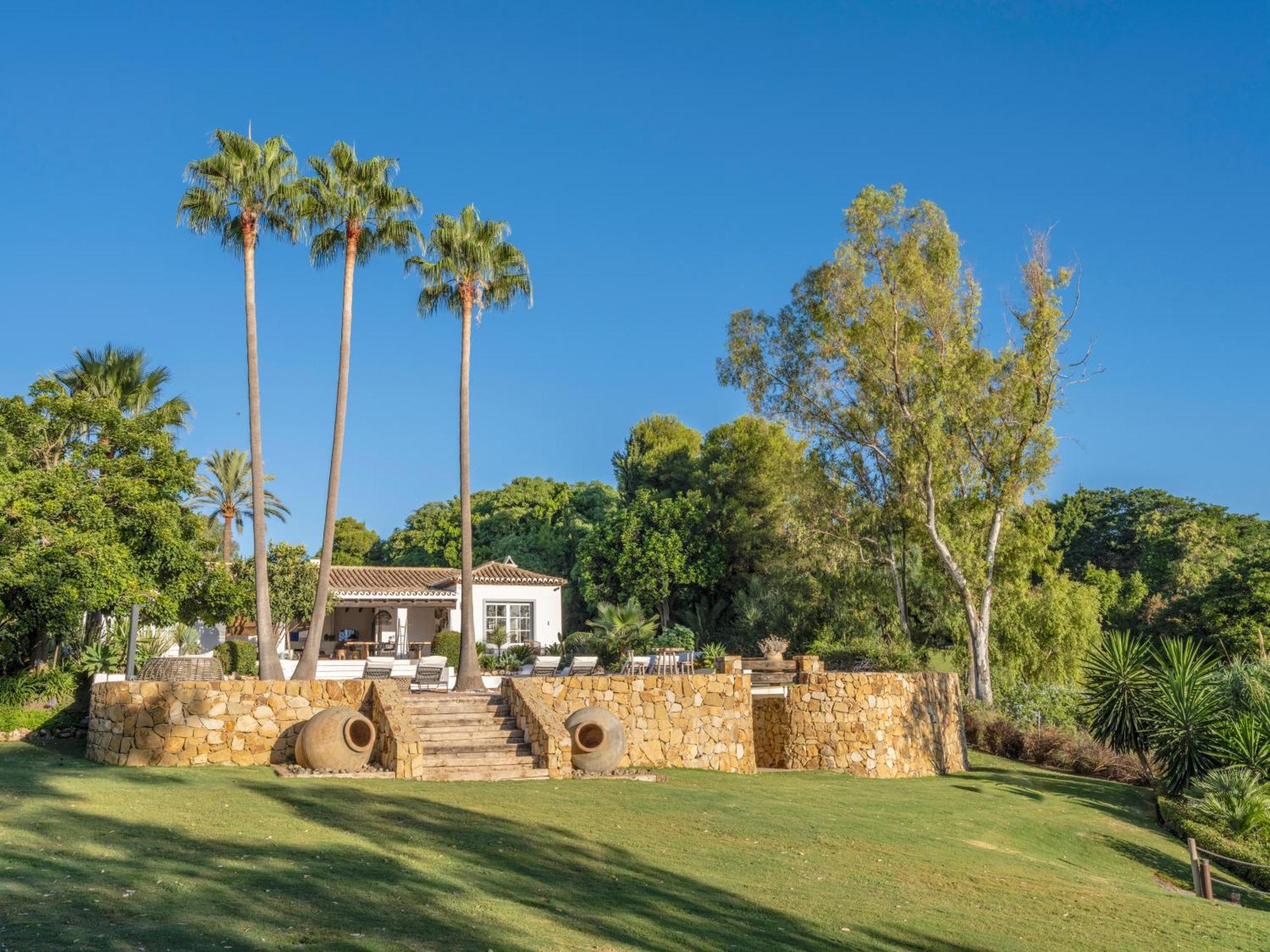 Smb10 - Stunning Luxury On A Private Domaine At Padierna Golf Club Golf Club