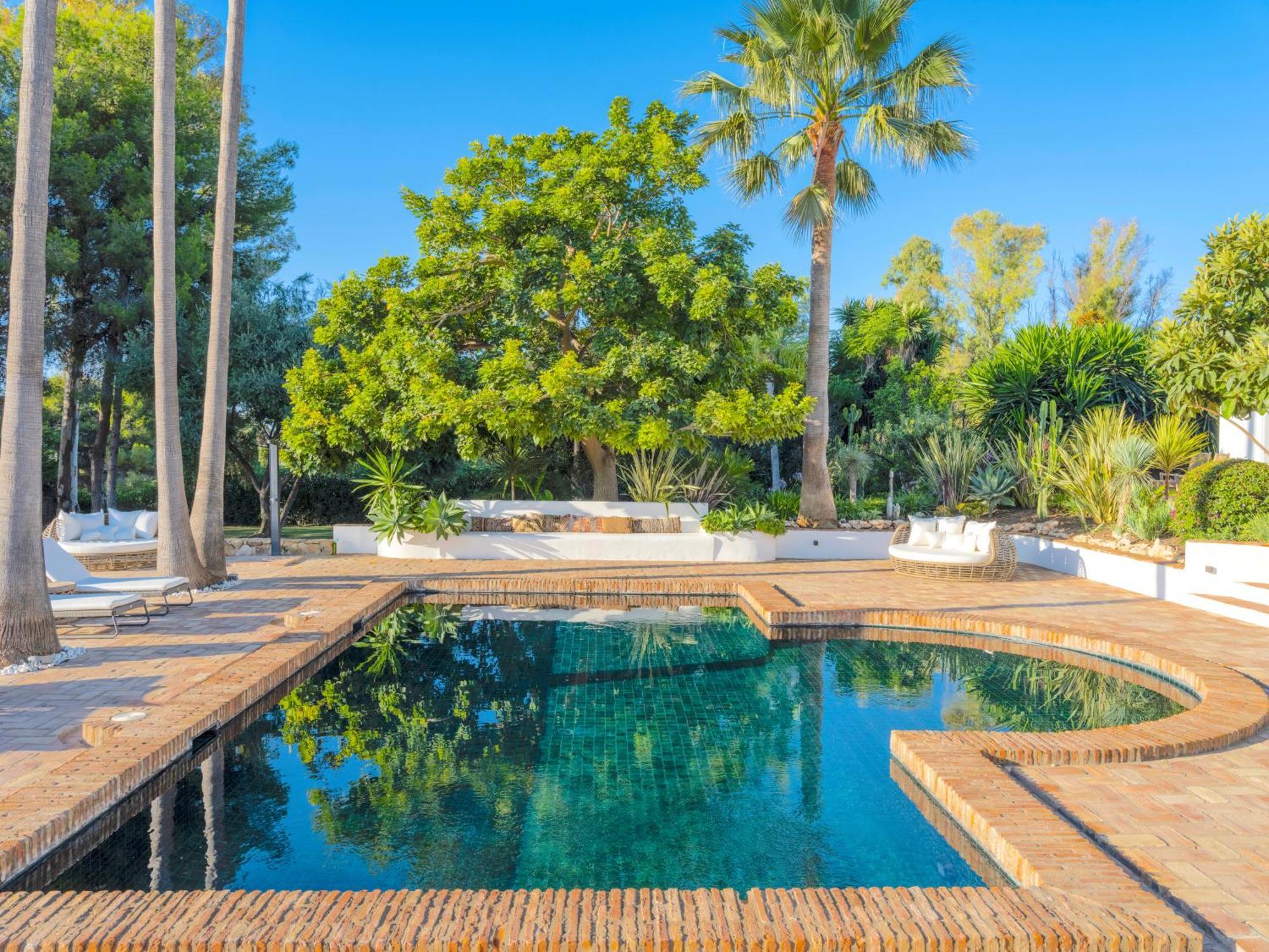 Smb10 - Stunning Luxury On A Private Domaine At Padierna Golf Club Golf Club