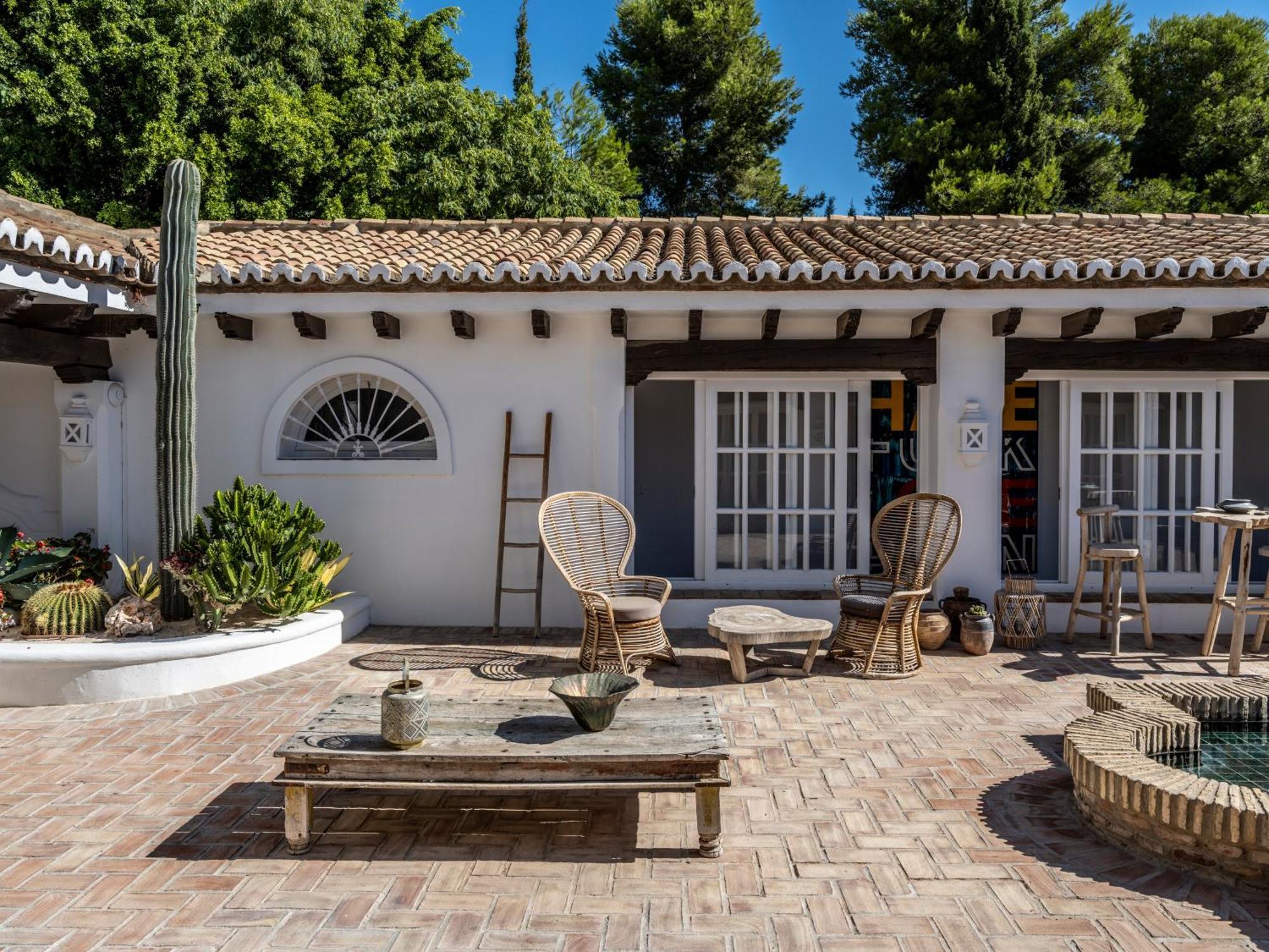 Smb10 - Stunning Luxury On A Private Domaine At Padierna Golf Club Golf Club Estepona