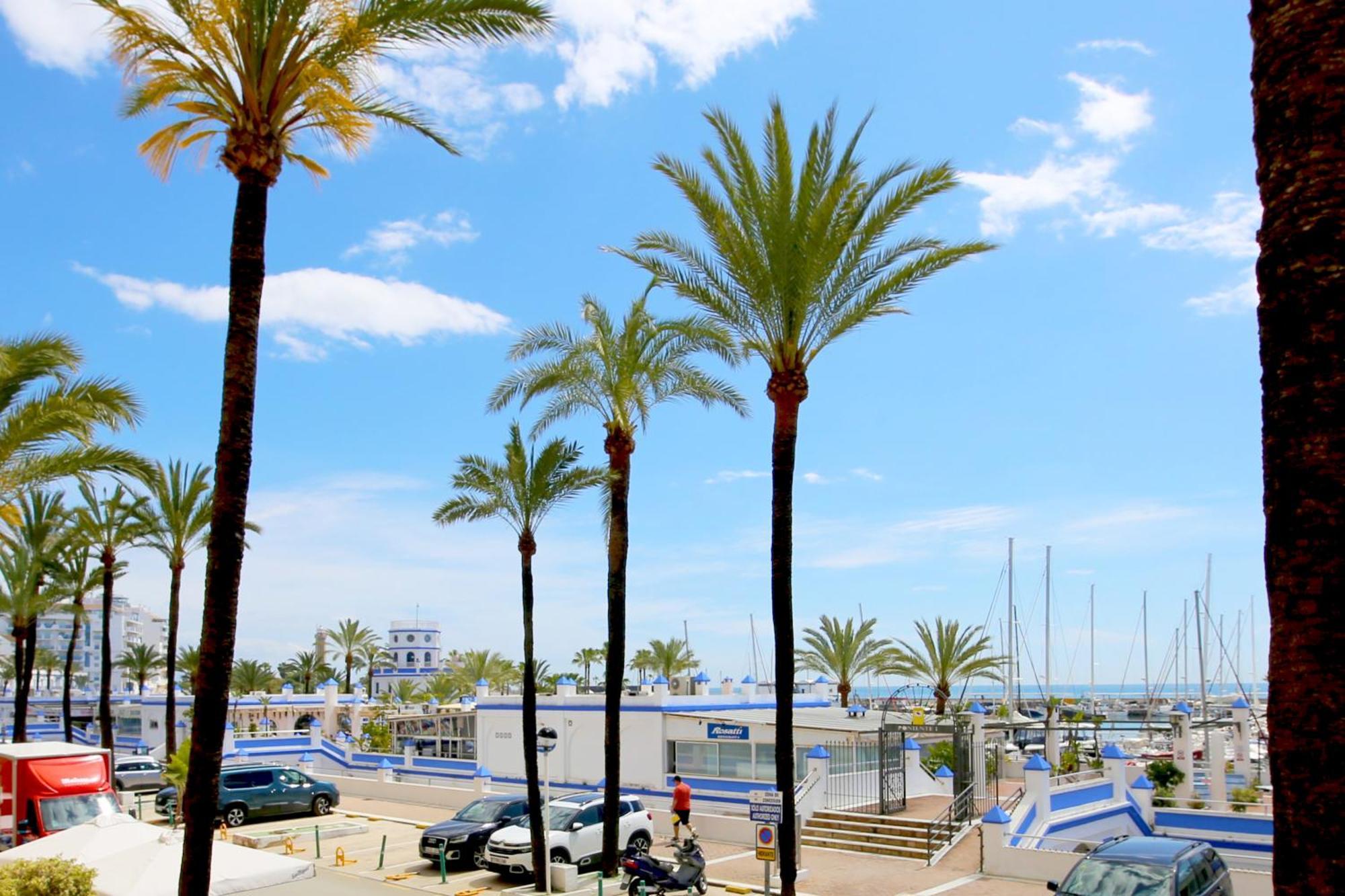 Port Kim Apartment Estepona