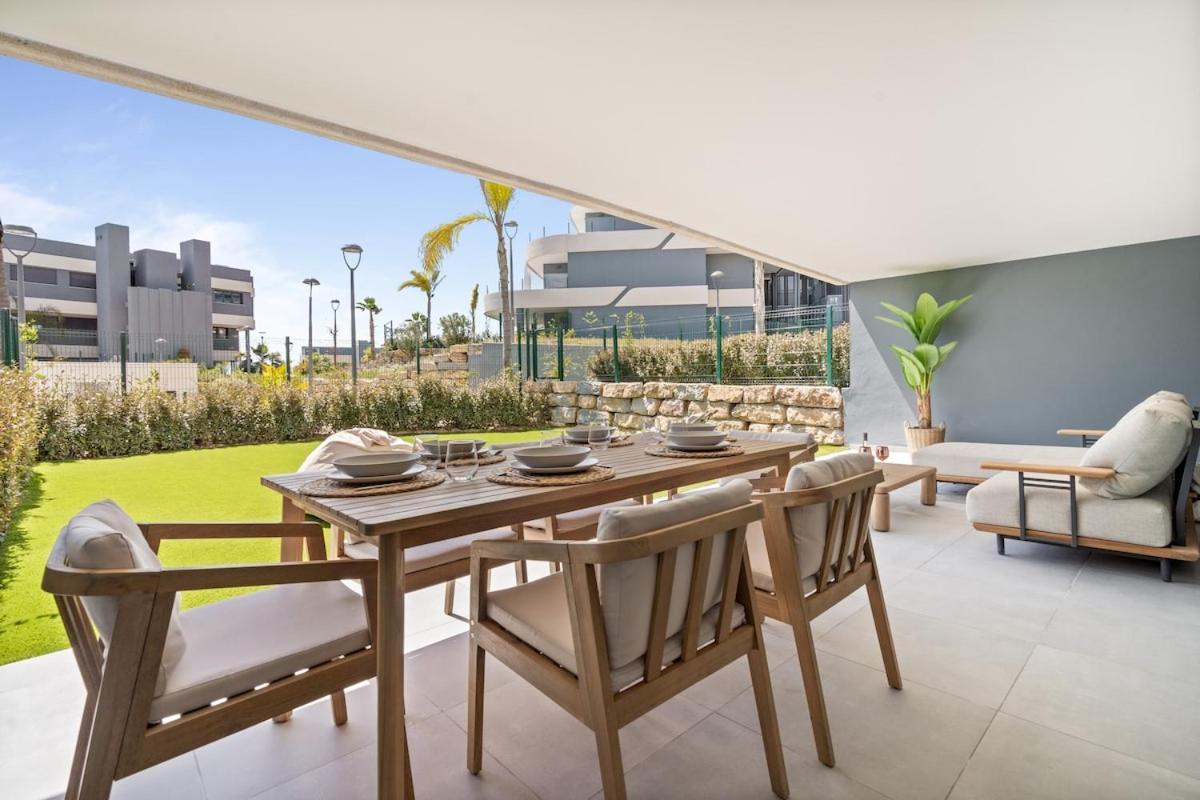 Oasis 325 With Private Garden & Wellnes *