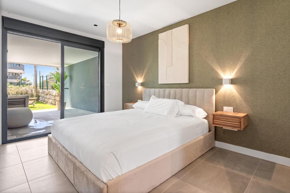Oasis 325 With Private Garden & Wellnes *