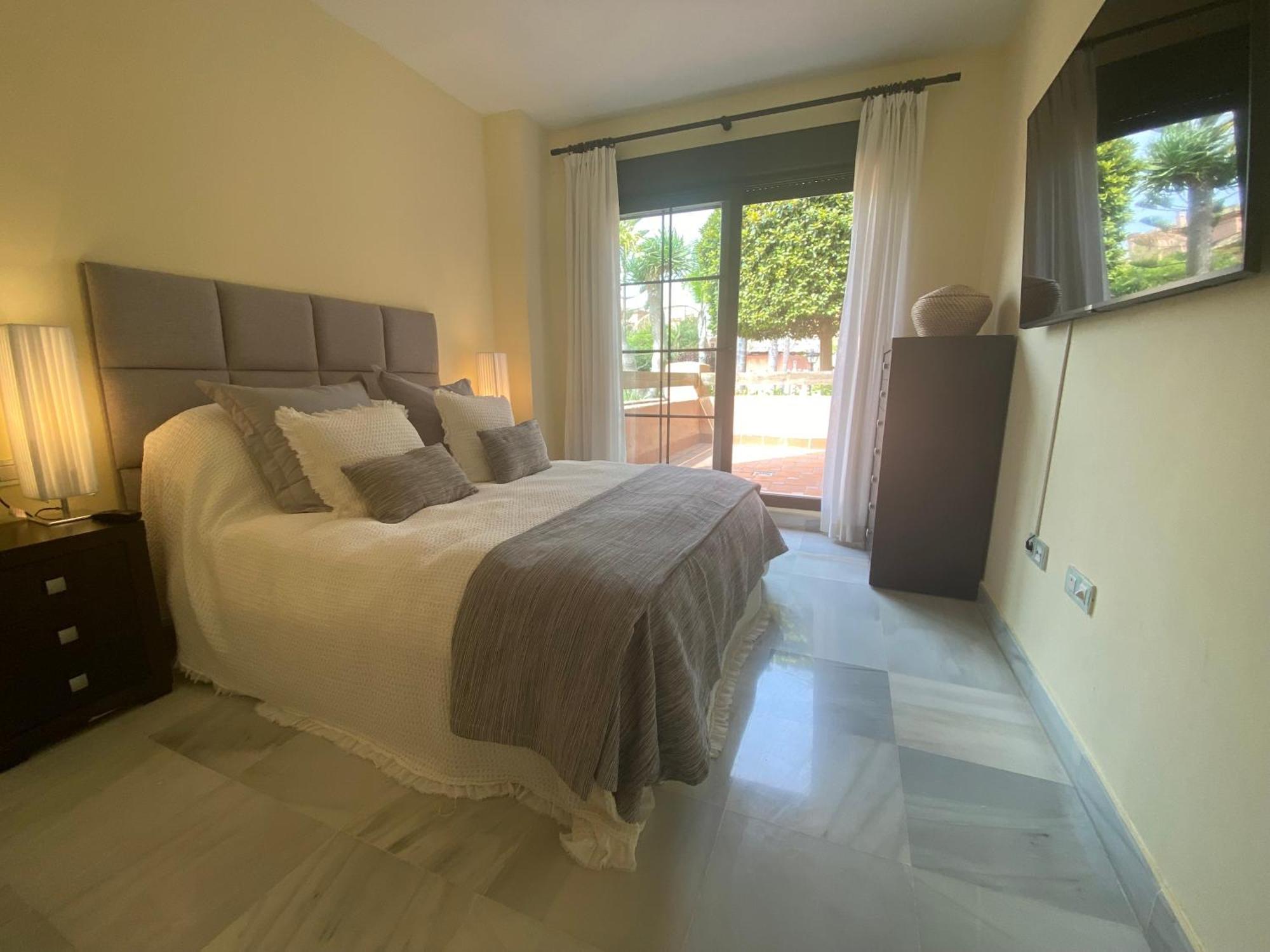 Apartment 1197: 3 Bedroom Grd Floor Hacienda Del Sol Estepona