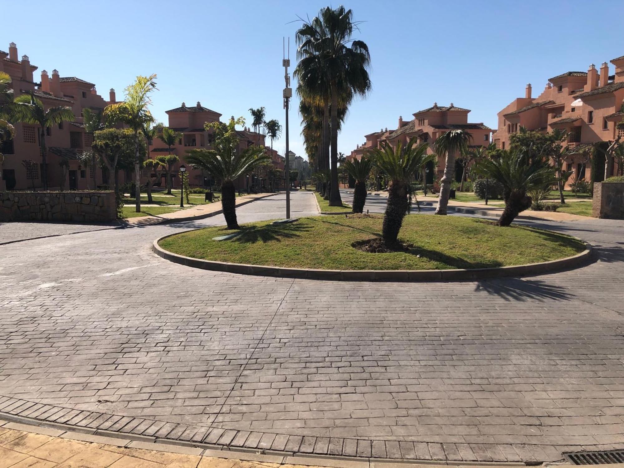 Apartment 1197: 3 Bedroom Grd Floor Hacienda Del Sol *