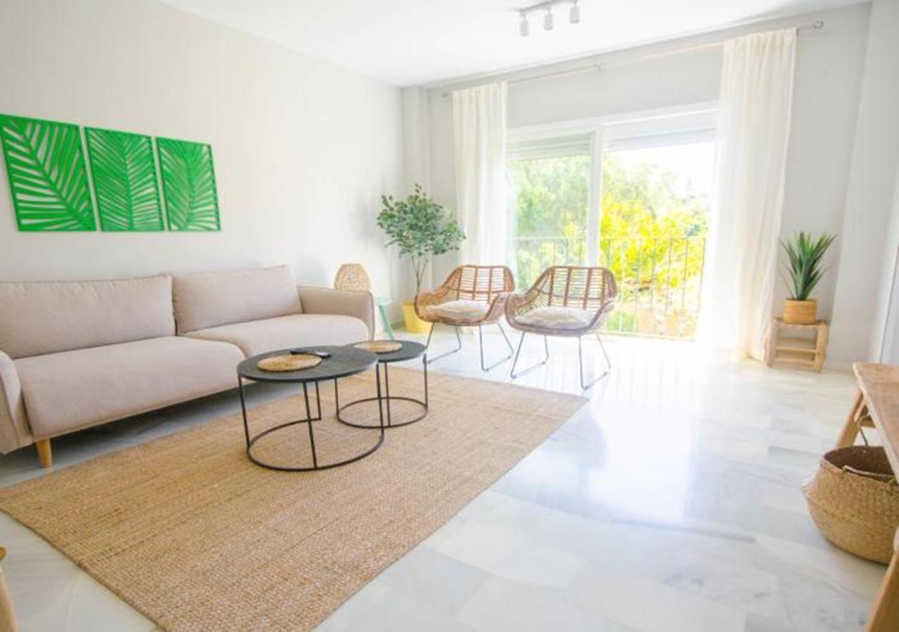 Apartment Alambra Del Sol - Coastal Retreat By The Estepona