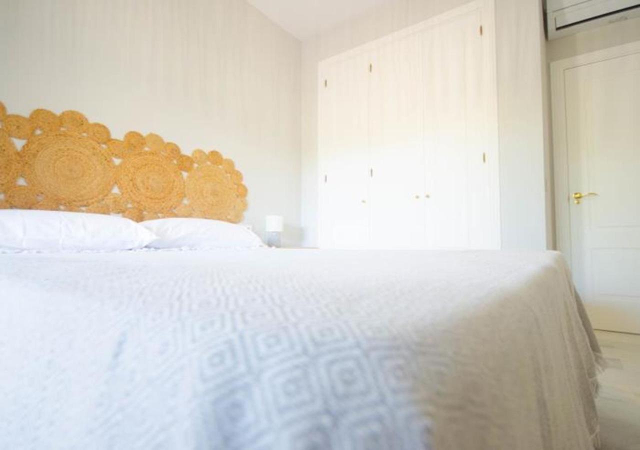 Apartment Alambra Del Sol - Coastal Retreat By The *