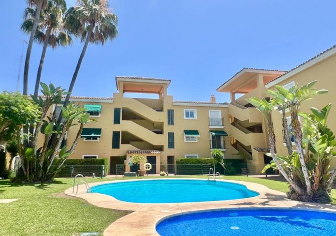 Alambra Del Sol - Coastal Retreat By The Apartment Estepona