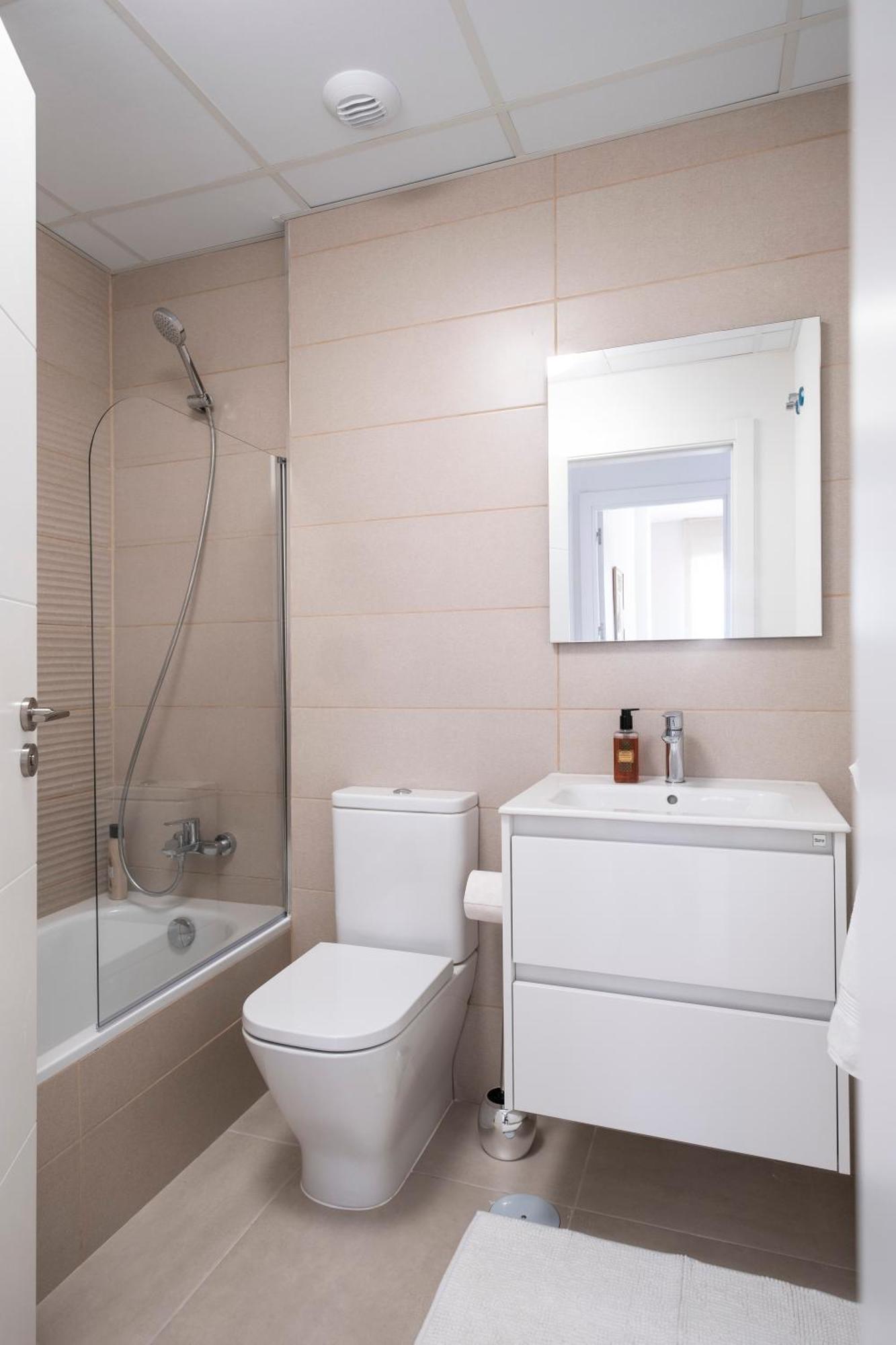 Apartment Celere, 200m From The Sea And 4km From Golf