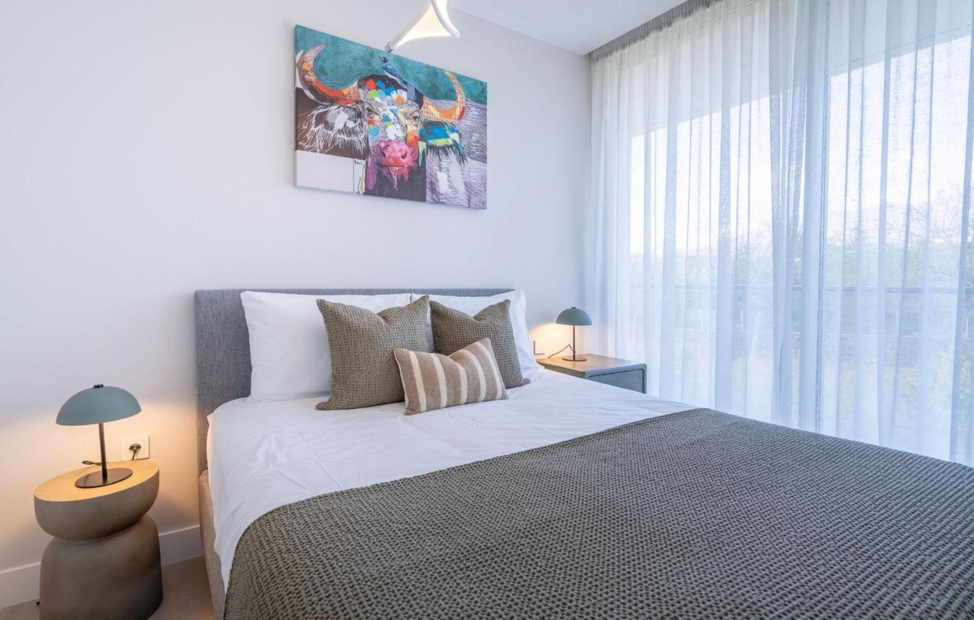 Modern 3-bedroom Luxury With Panoramic Sea Views The Edge, *