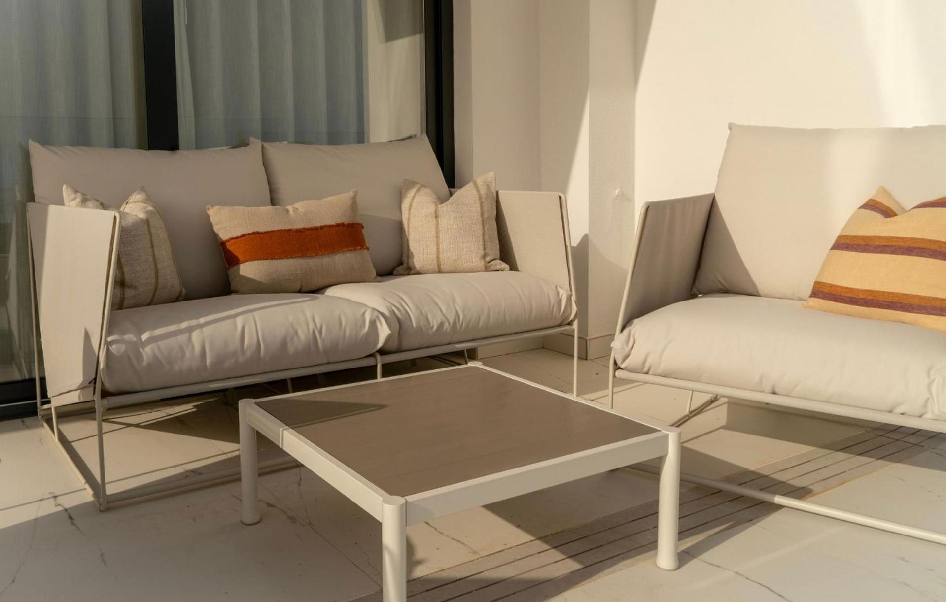 Modern Two-bedroom Coastal Retreat With Panoramic Sea Views To Africa * Estepona