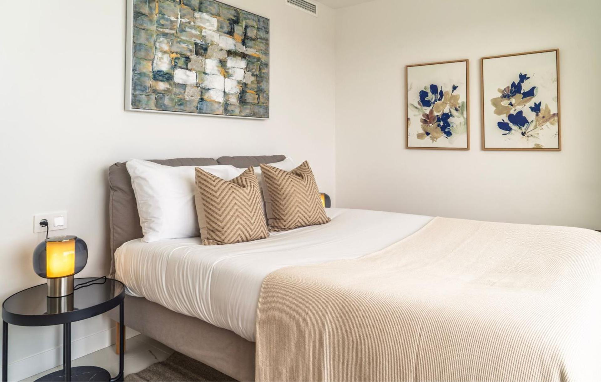 Apartment Modern Two-bedroom Coastal Retreat With Panoramic Sea Views To Africa Estepona
