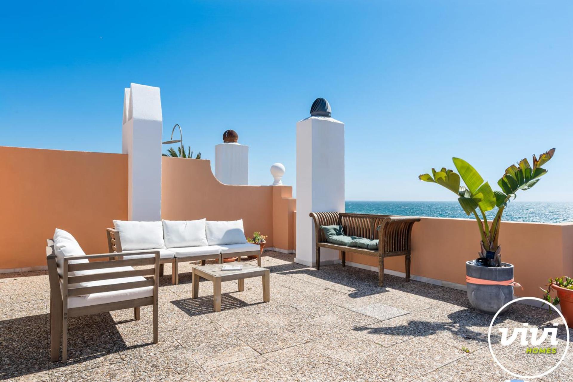 Vivi Homes - Picasso Apartment