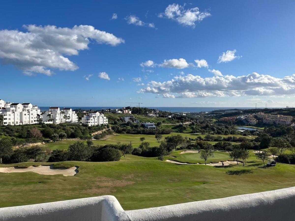 New Cococabana 1st Line Golf Valle Apartment