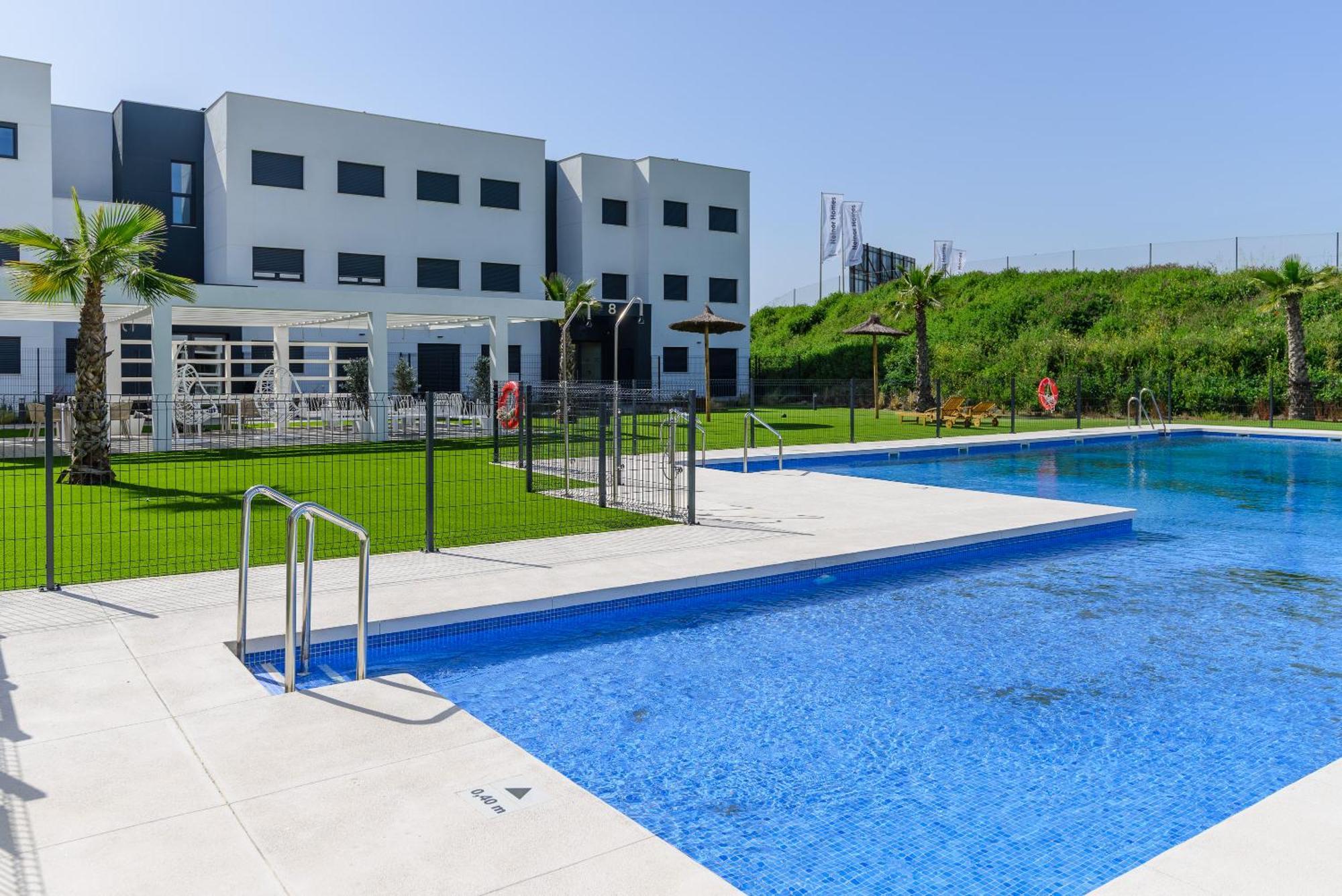 Celere Sea Views *