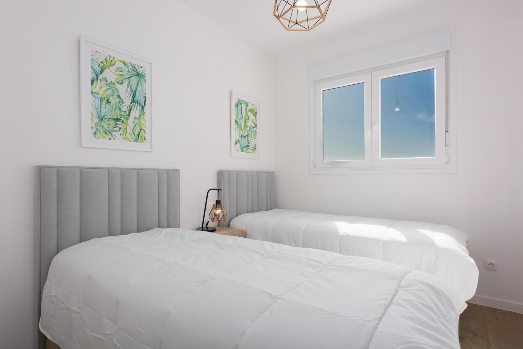 Celere Sea Views * Estepona