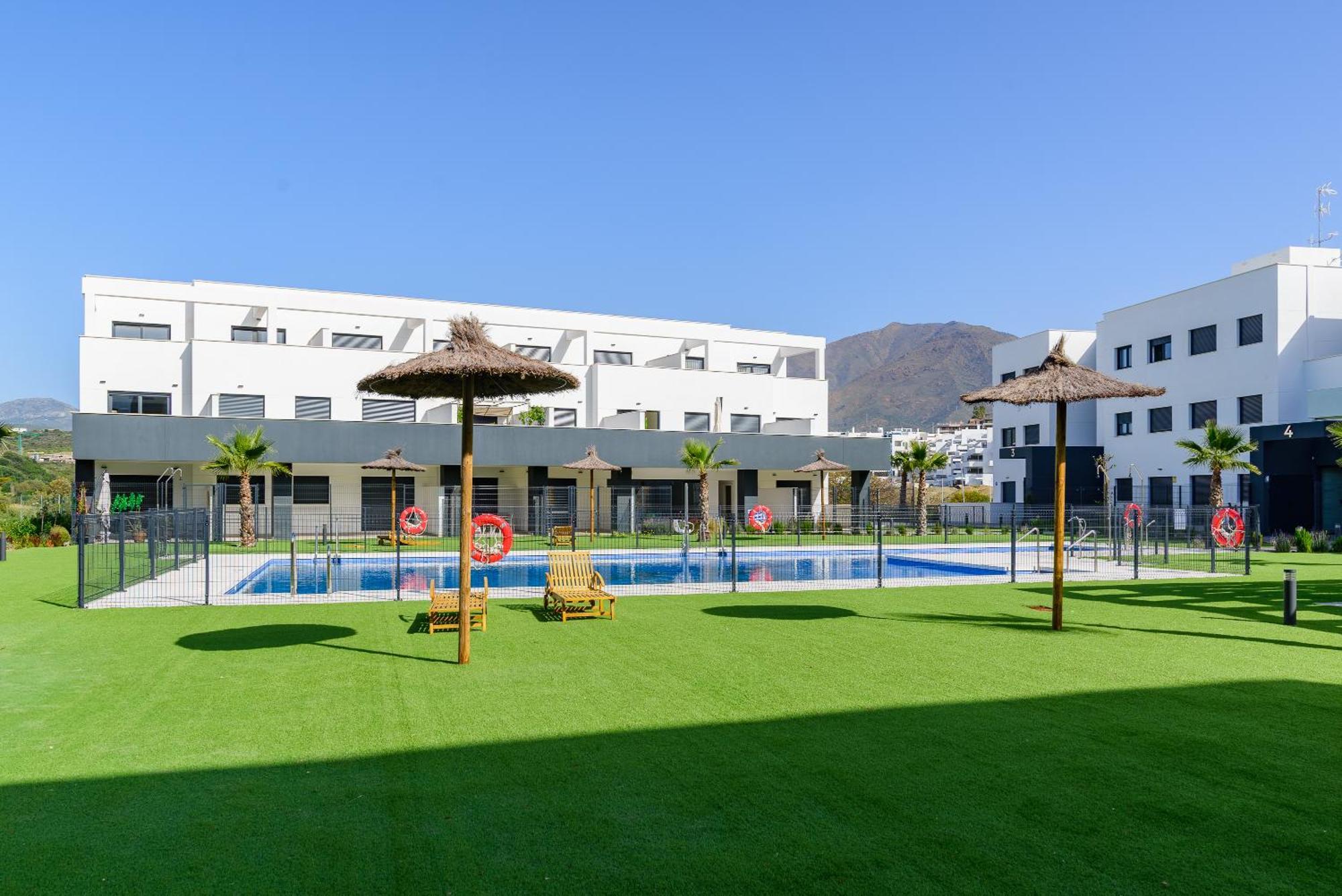 Celere Sea Views * Estepona