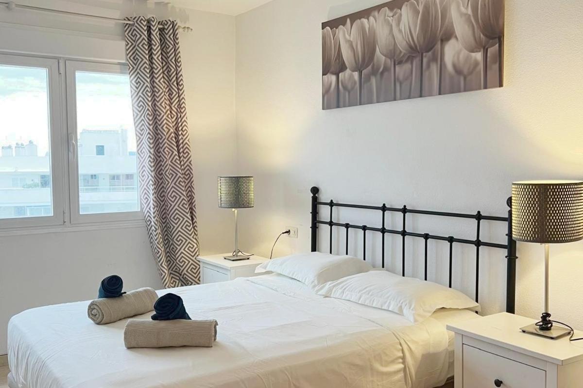 Cozy Retreat In Port * Estepona