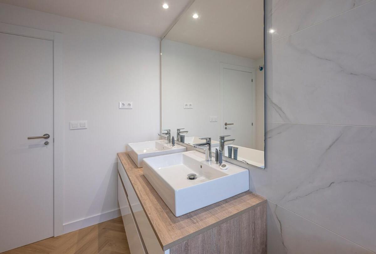 Fancy And Minimalist Flat In L Sea Views *