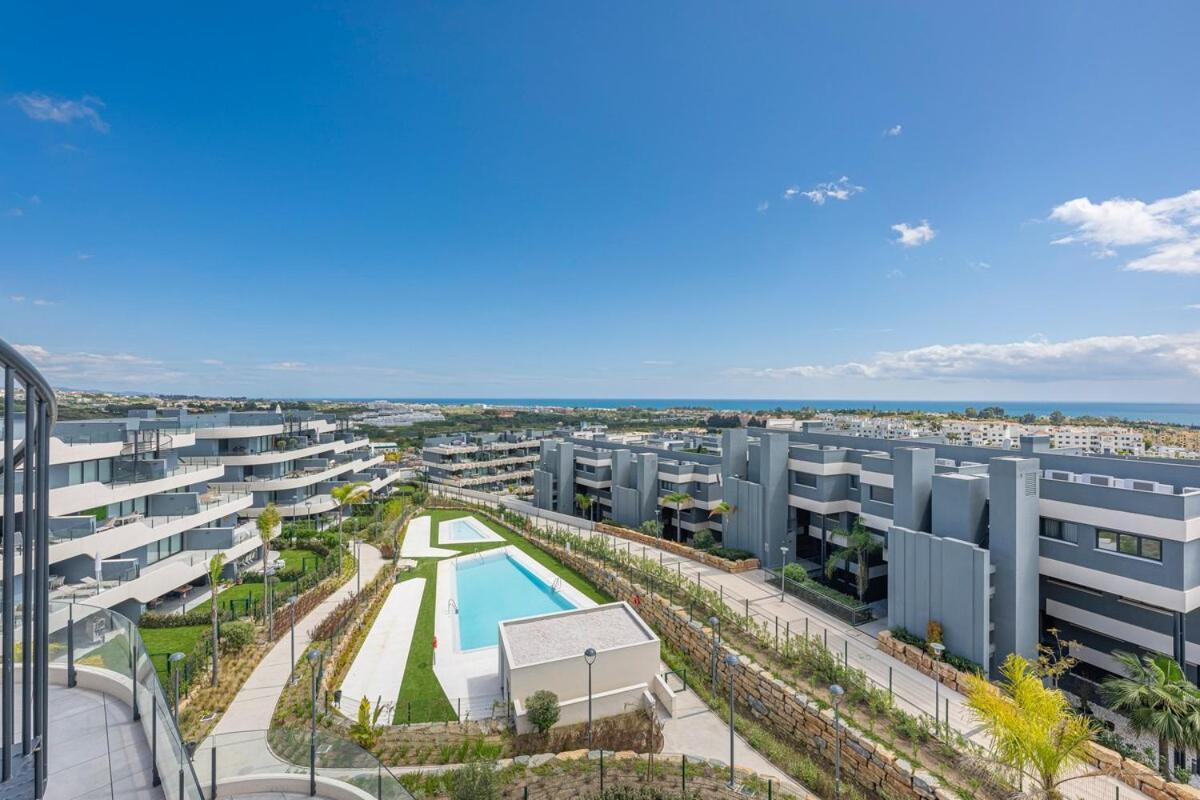 Fancy And Minimalist Flat In L Sea Views Estepona