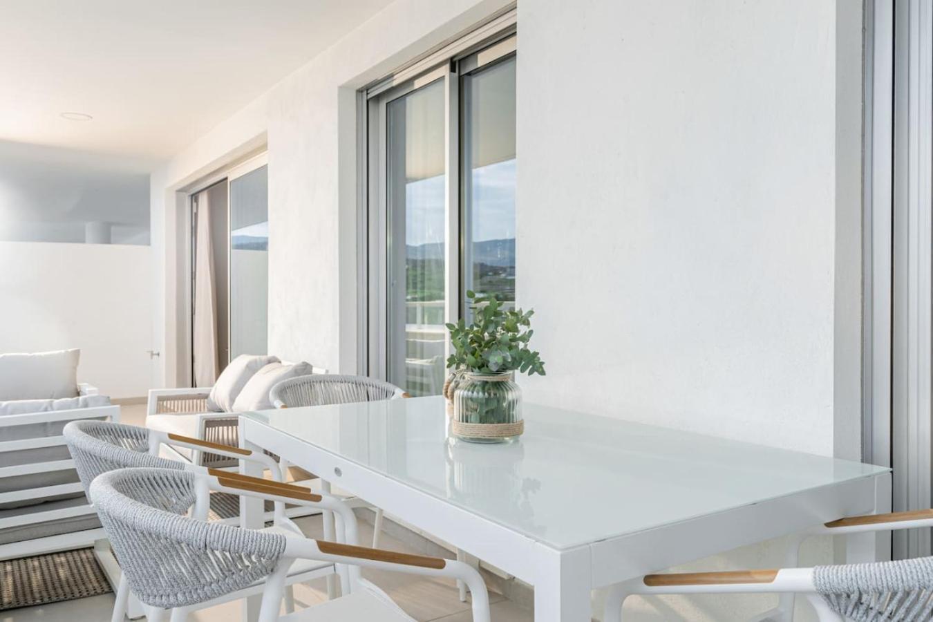 Apartment Luxueus Apt. With Panoramic View - Oceana Gardens