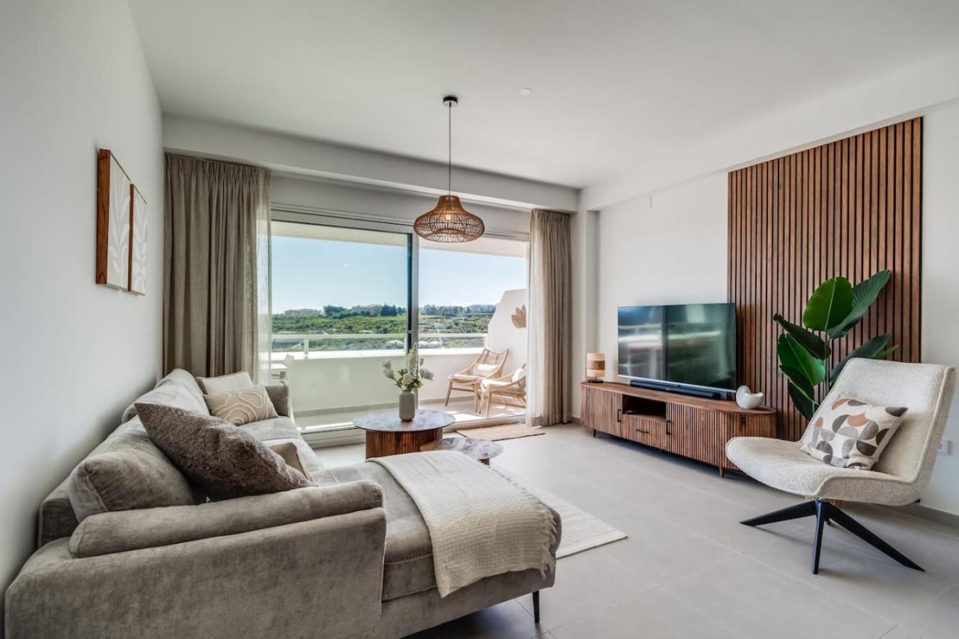 2br Oceana Gardens Amazing Views Luxury Apartment Estepona