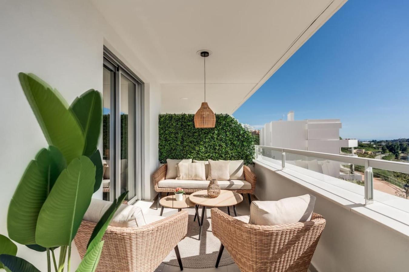 2br Oceana Gardens Amazing Views Luxury Apartment *