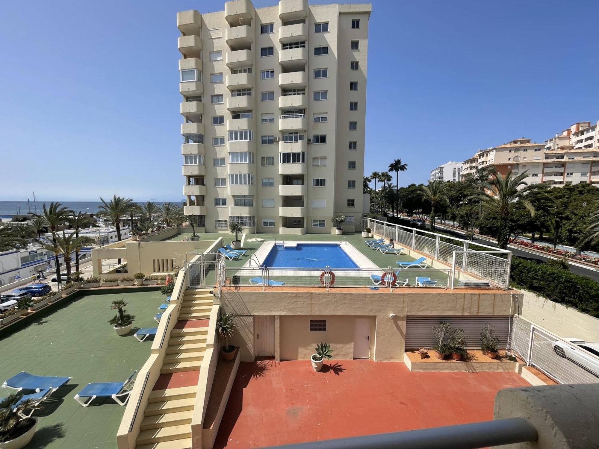 Intermobiliaria - Puerto Paraiso 42d * Estepona