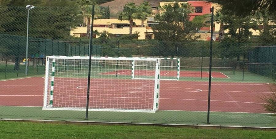 En Benahavis Apartamento *