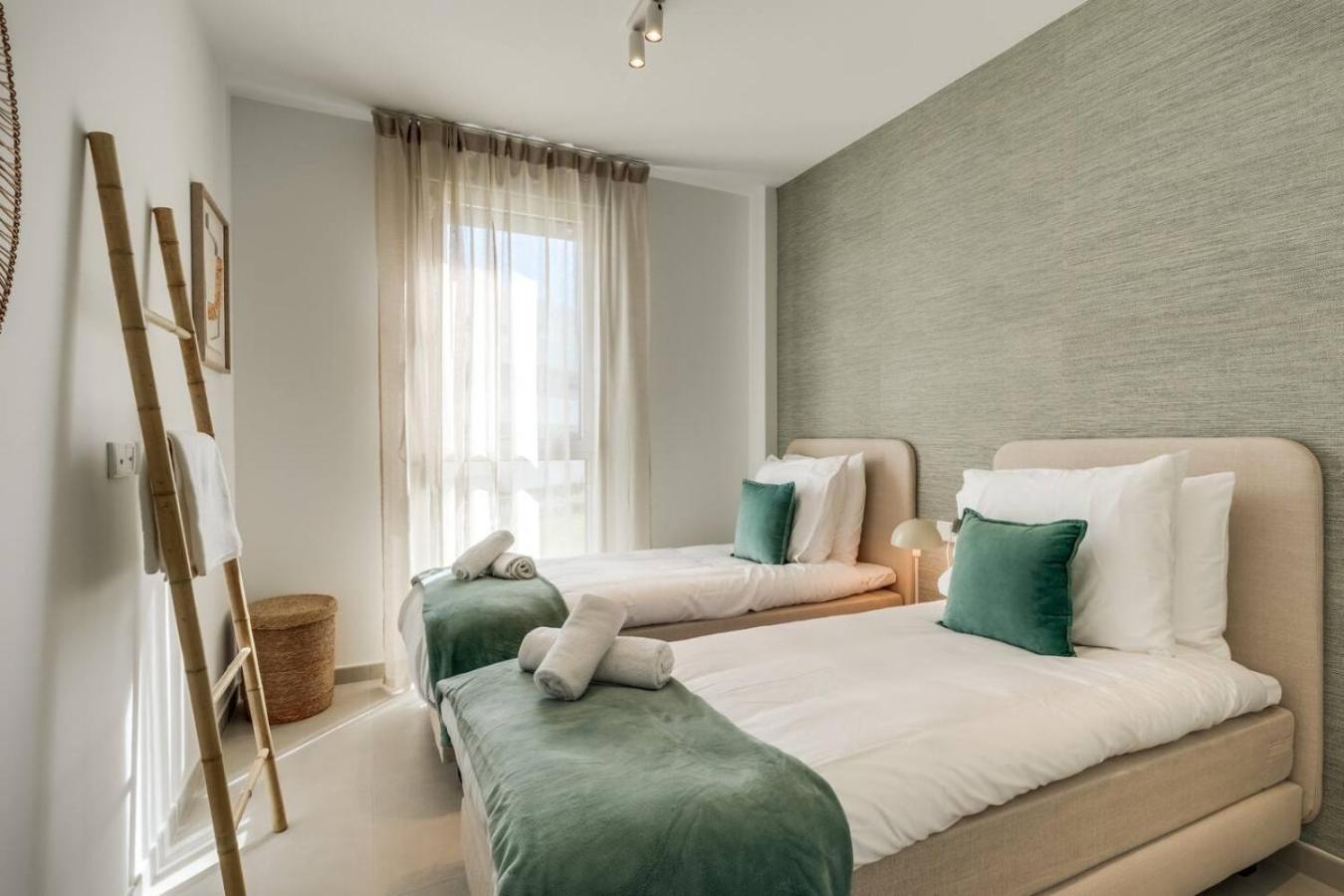 Casa Con Vistas - 2 Bedroom With Terrace *