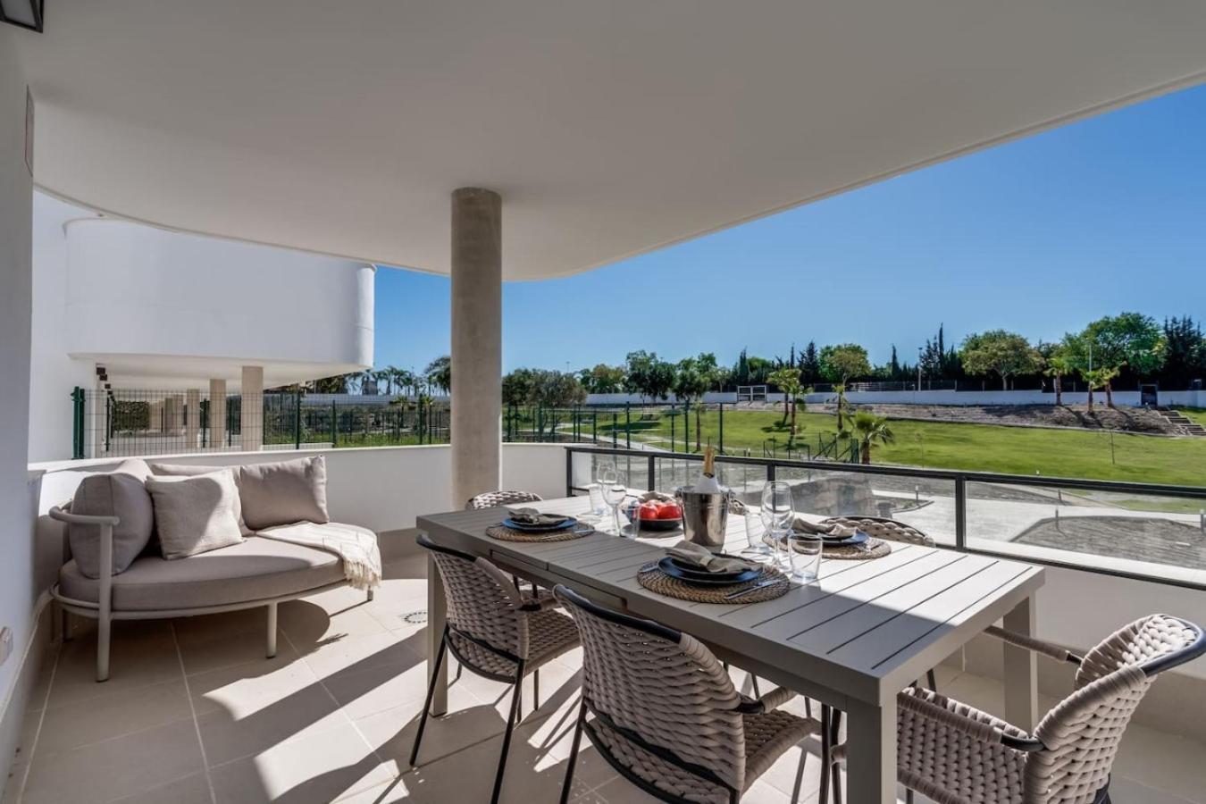 Appartement Aranya - Stylish 2br Apt. With Pool View Estepona