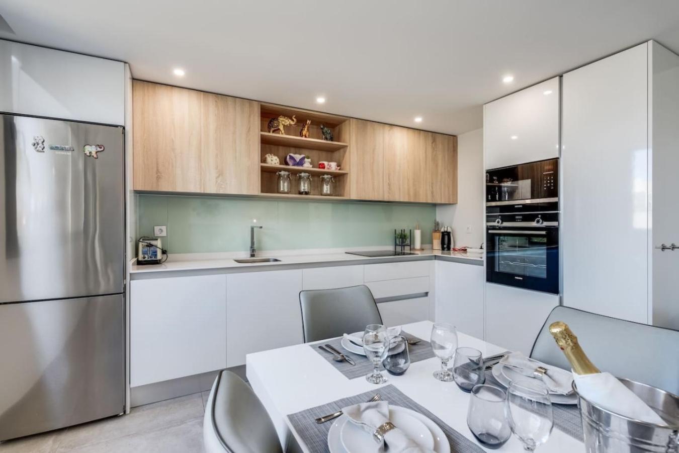 Rust En Luxe In The Apartment
