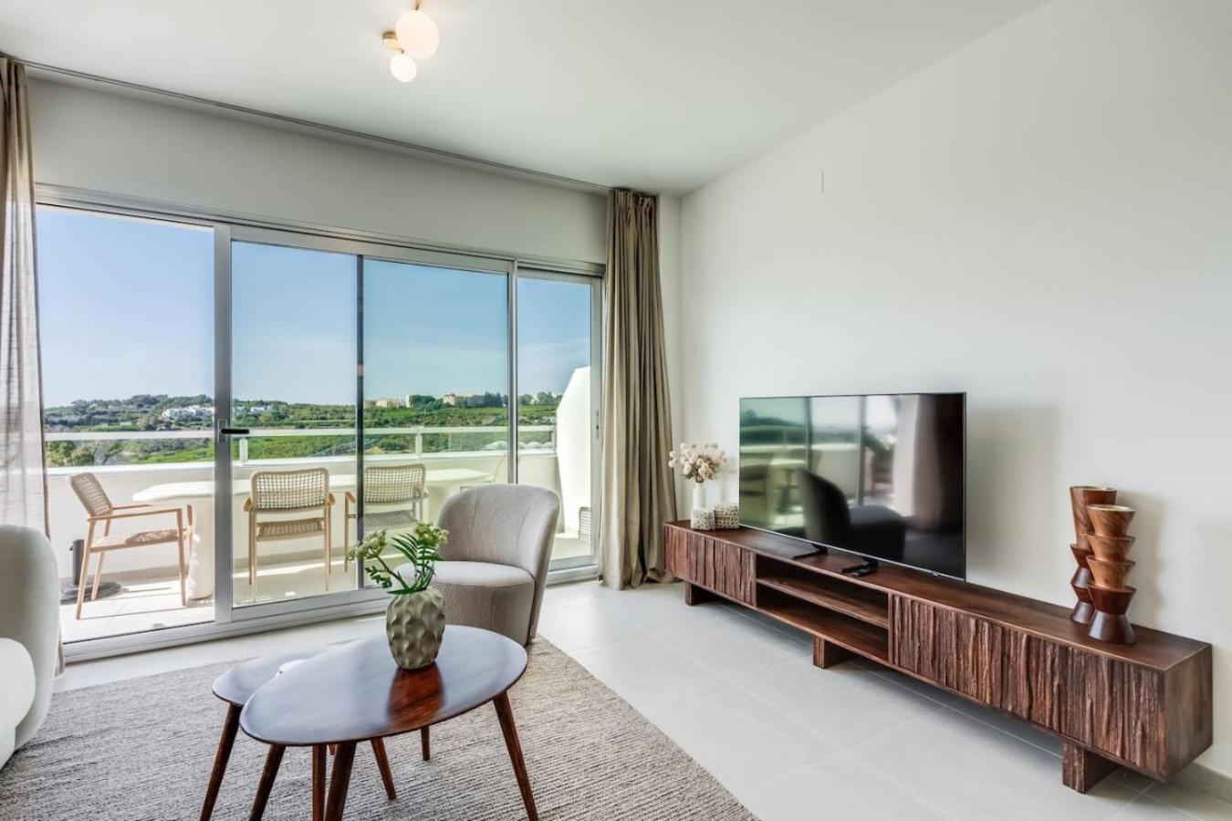 Brand New Penthouse In Estepona