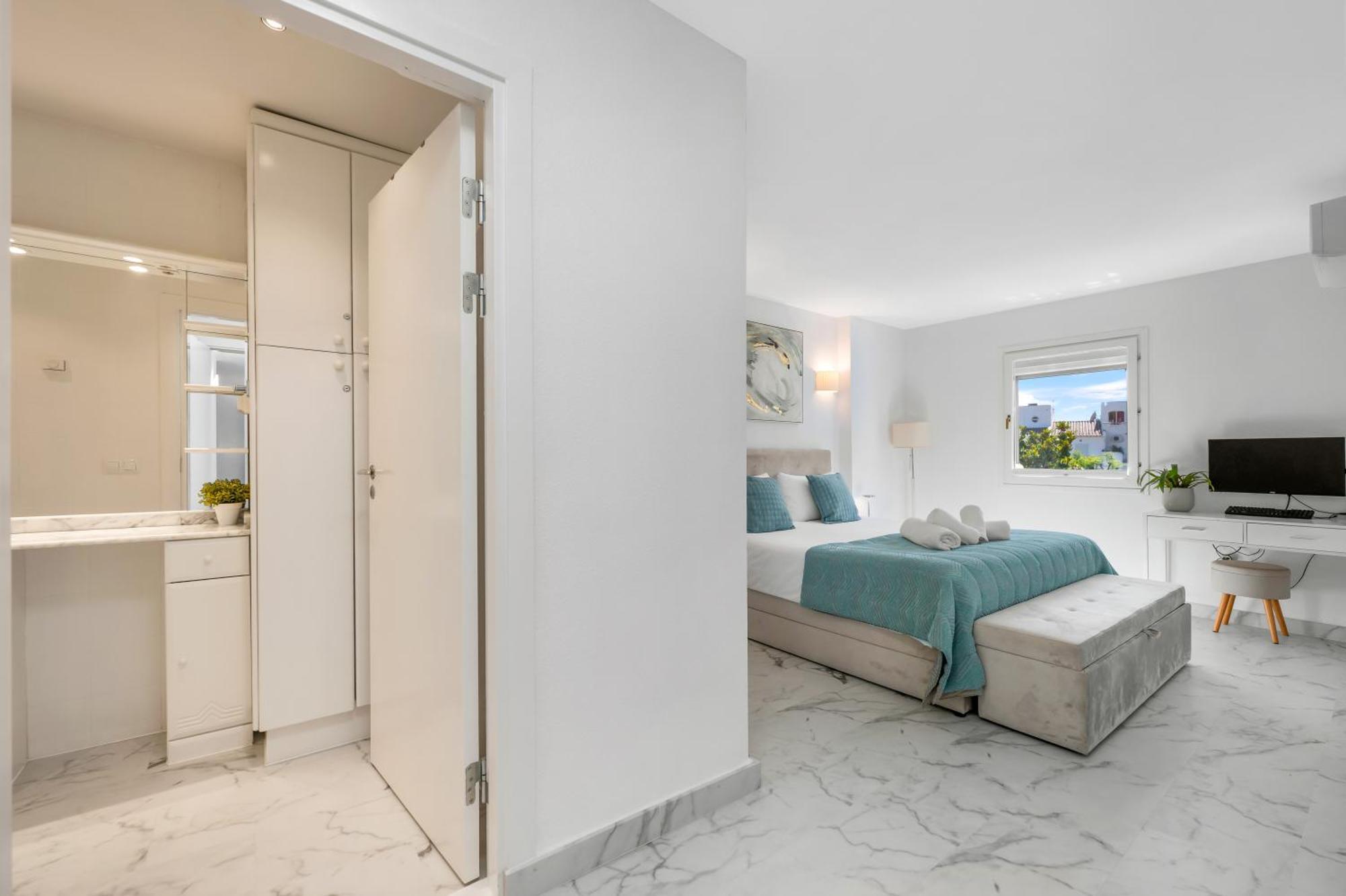 Apartment Sea View Nordic Royal Club Estepona