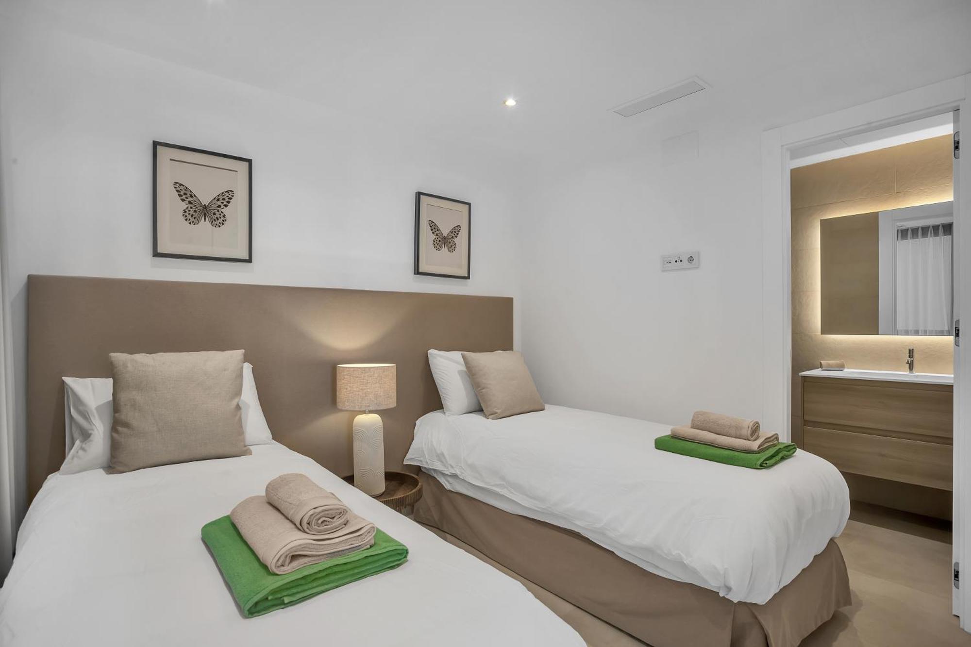 La Viu - Luxury Beachfront * Estepona