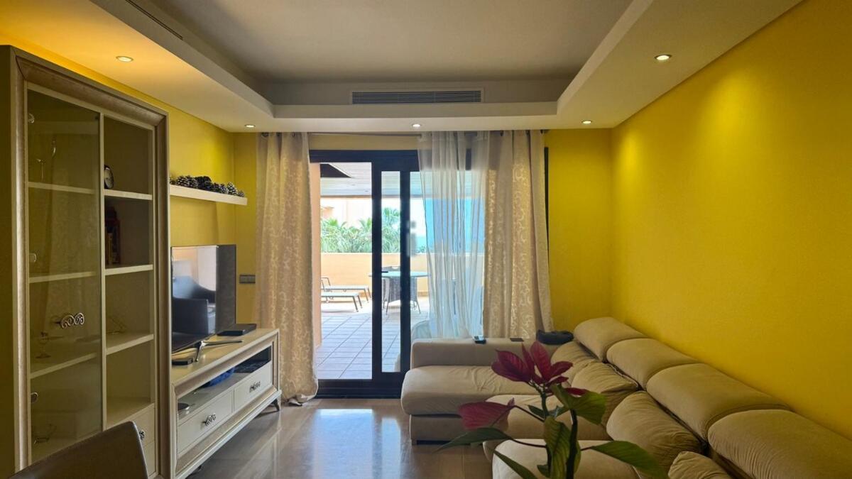 Exclusive 2 Bedroom Apartment Estepona