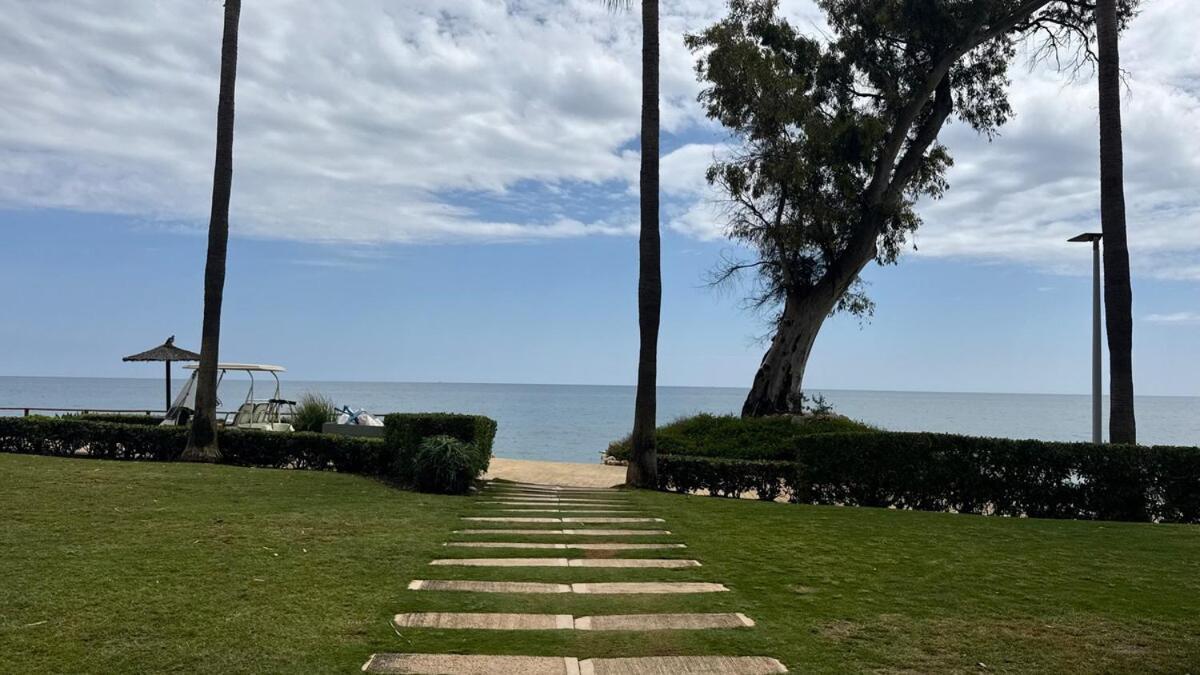 Exclusive 2 Bedroom Apartment *