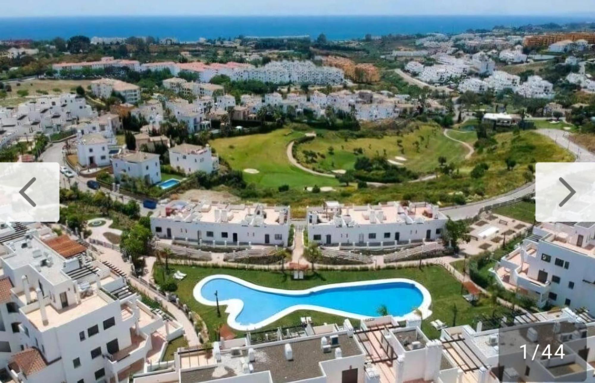 Sunset Golf - With Pool And Parking