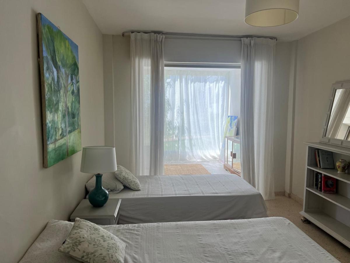 Lovely Spacious 2 Bedroom Flat Between Marbella And Apartment Estepona