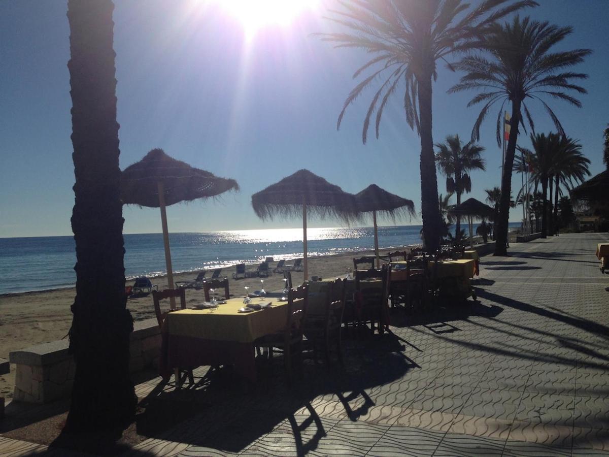 Lovely Spacious 2 Bedroom Flat Between Marbella And *