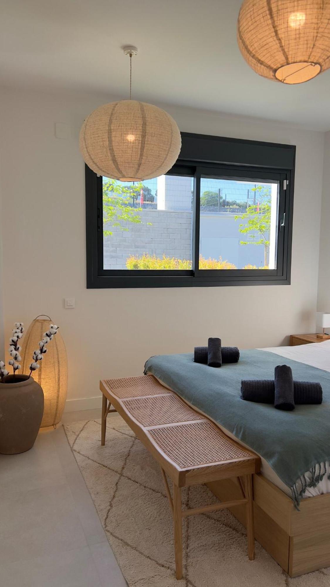 Beautiful 1-bedroom In Apartamento