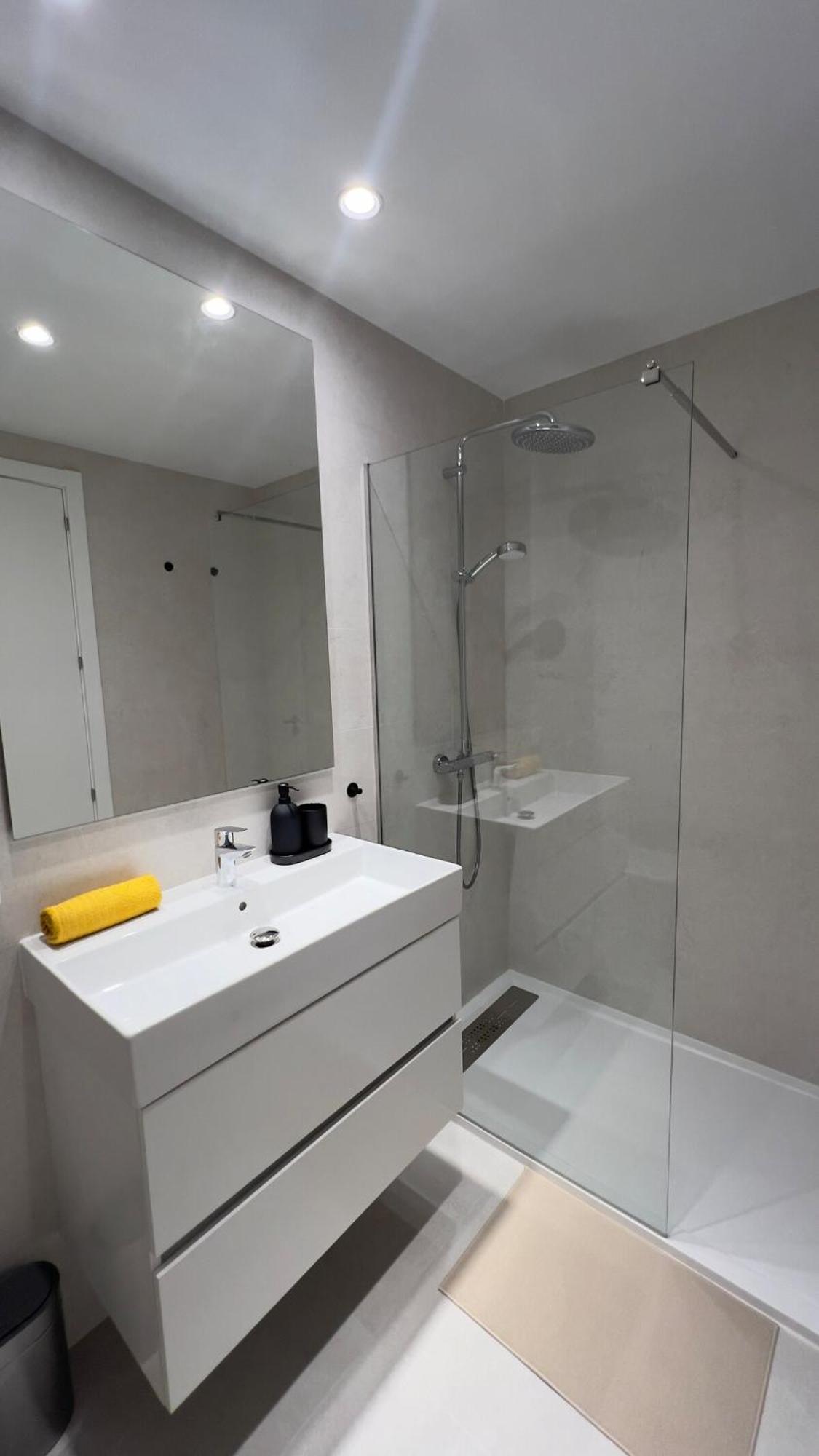 Apartamento Beautiful 1-bedroom In