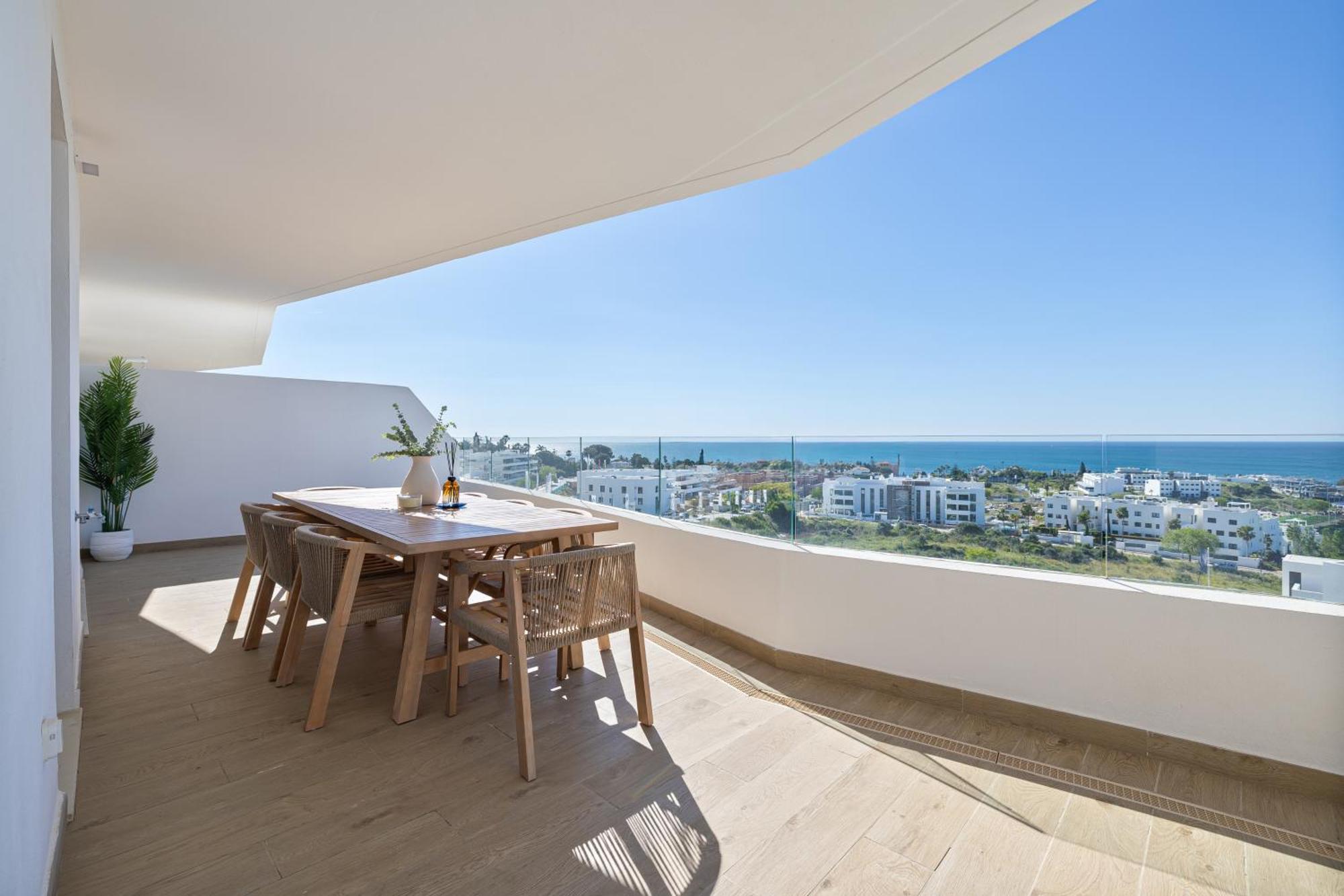 Luxury Penthouse Duplex One80 By Aora *