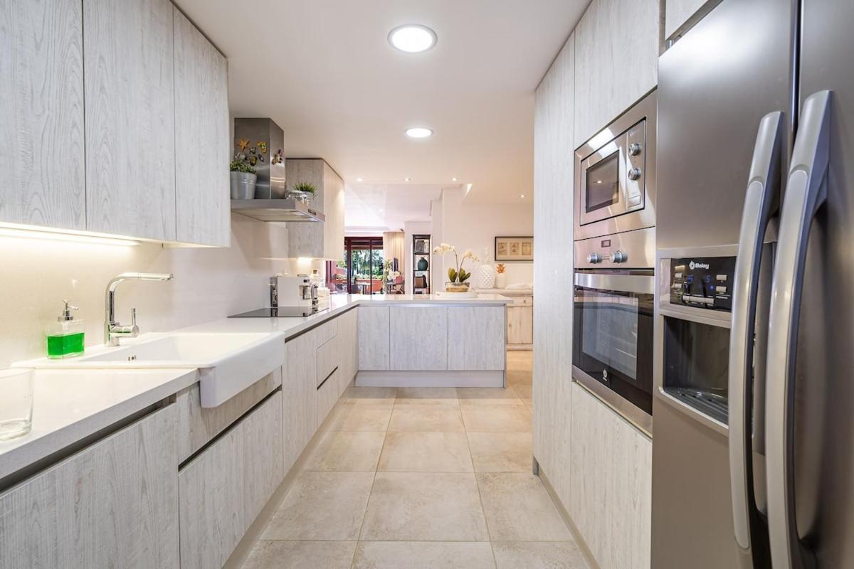 The Sapphire Hideaway Apartment