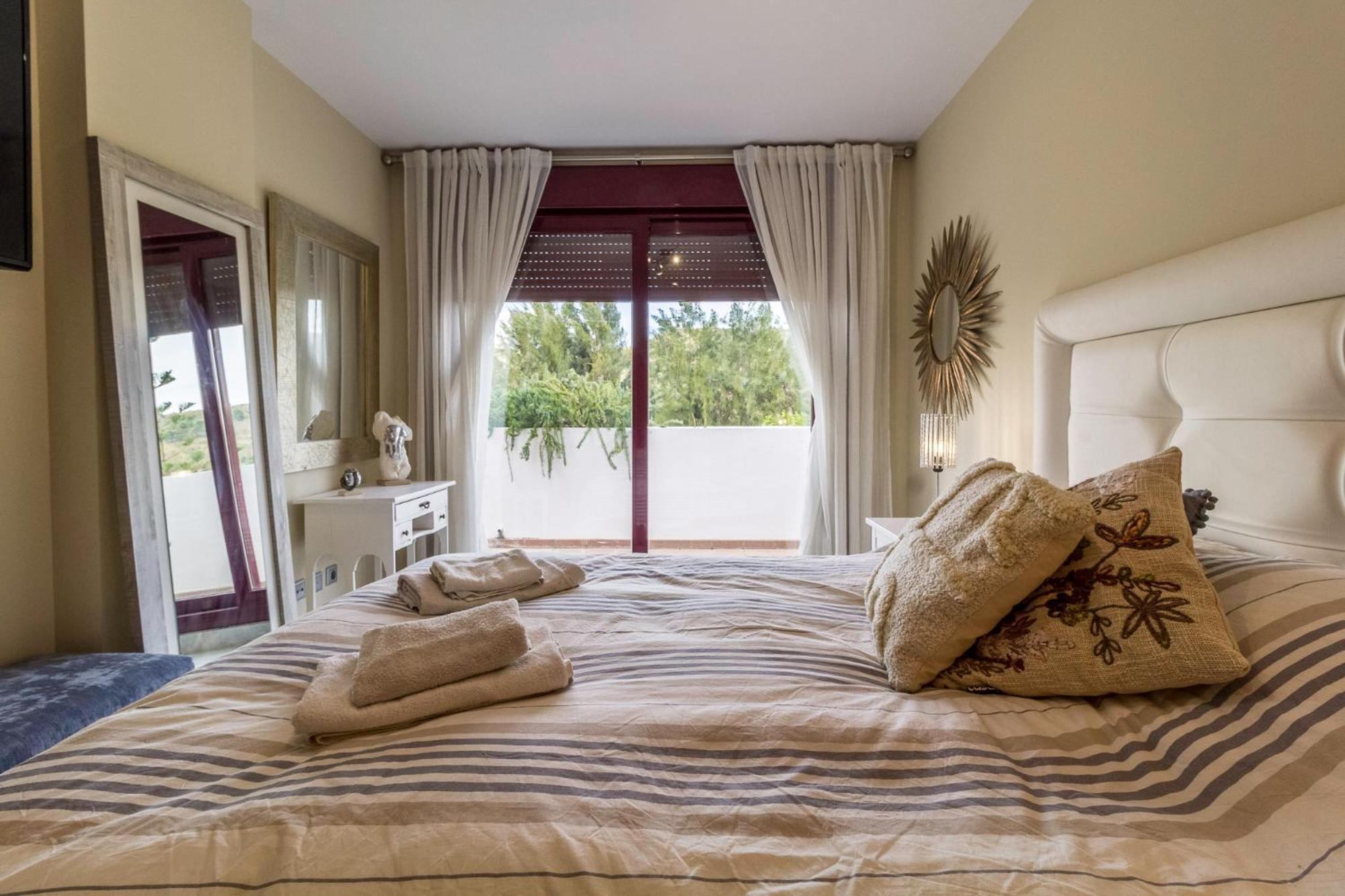 En Benahavis Apartamento *