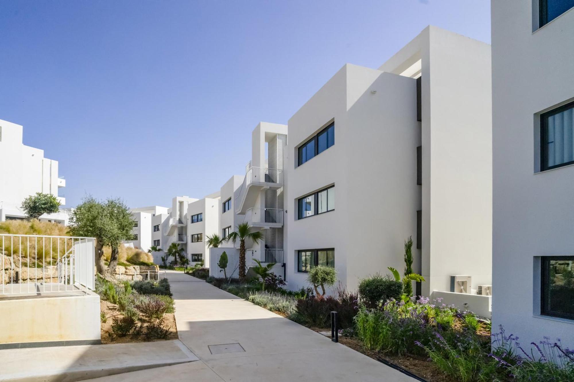 Apartamento Fabuloso Con Jardin Privado Y Jacuzzi *