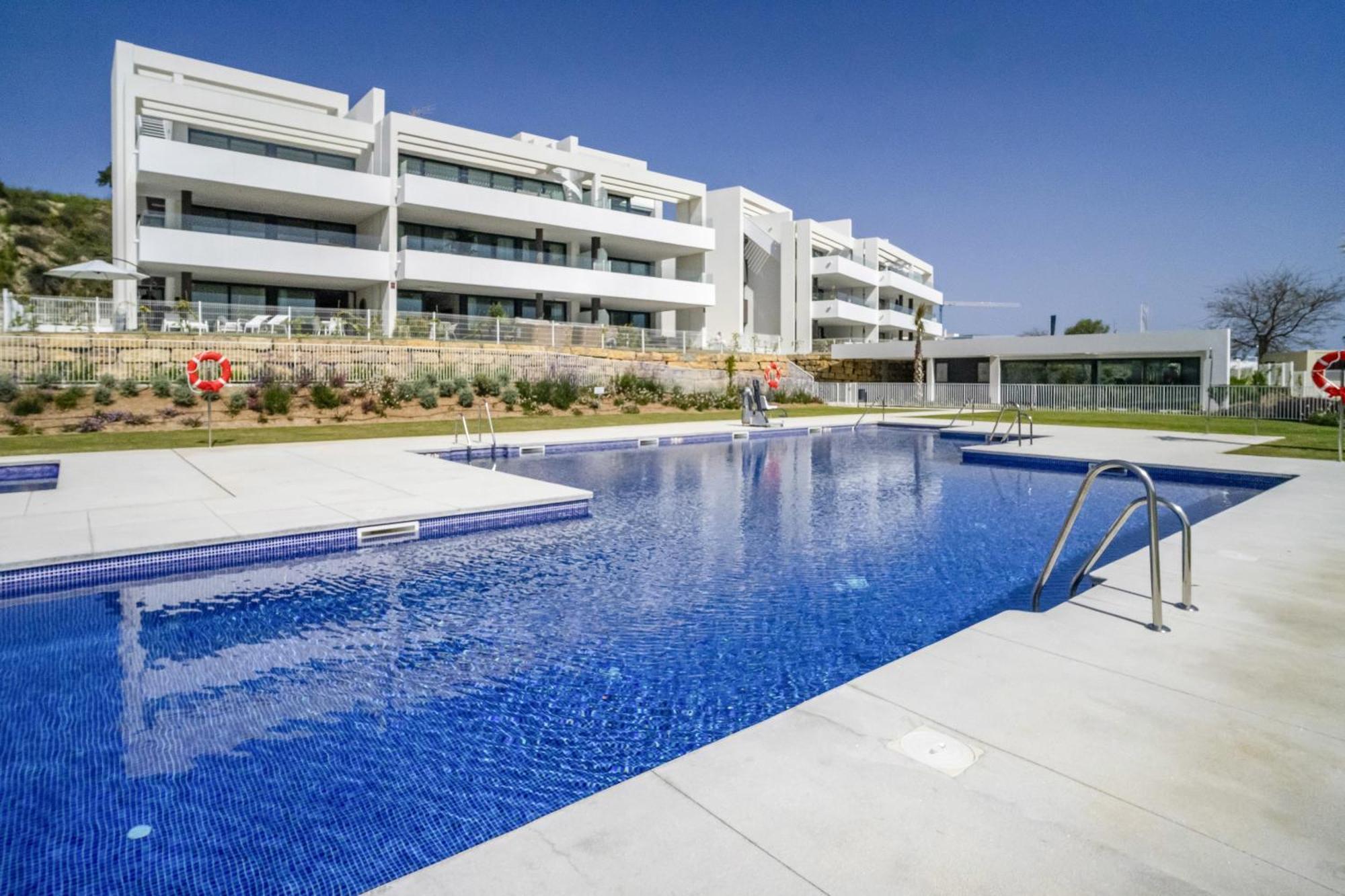 Fabuloso Con Jardin Privado Y Jacuzzi * Estepona