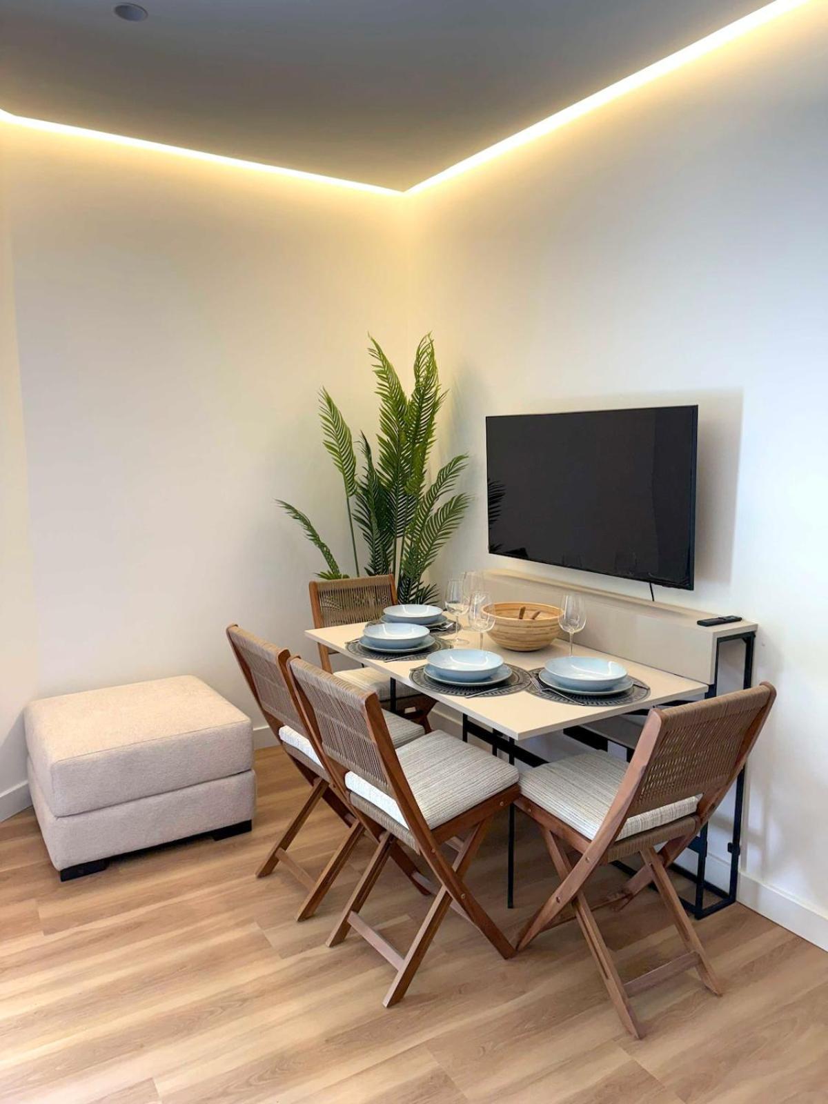 Luxury One Bed & Pool Apartment Estepona